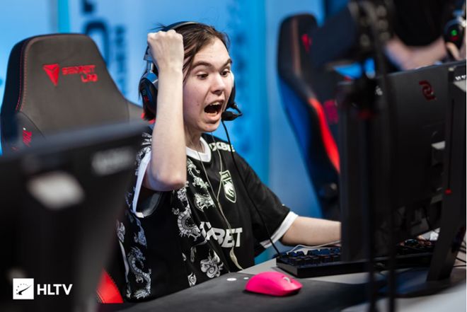 这个咨询与 这个咨询与