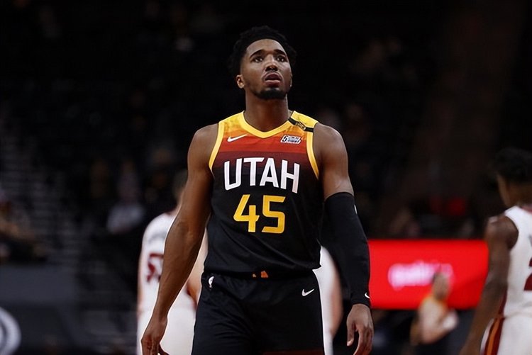 堇溦近年来 堇溦近年来