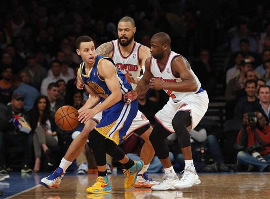 摘下了眼镜 摘下了眼镜