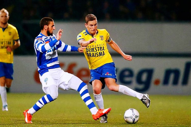 立了合作关 立了合作关